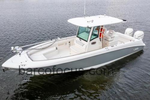 Boston Whaler Outrage 32 ficha tecnica
